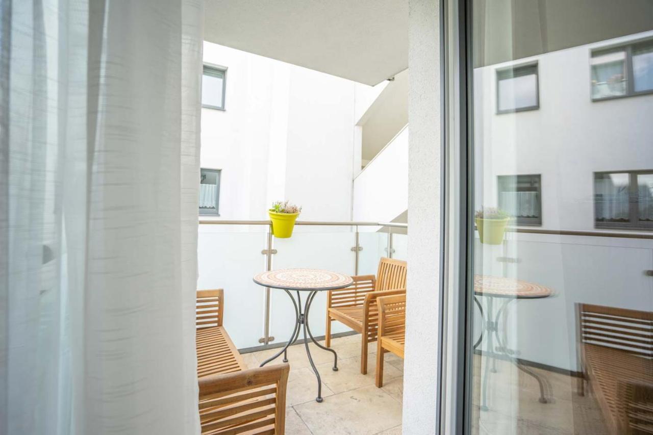 Donaufeld Living - Modernes Und Helles Apartment Wien Eksteriør bilde