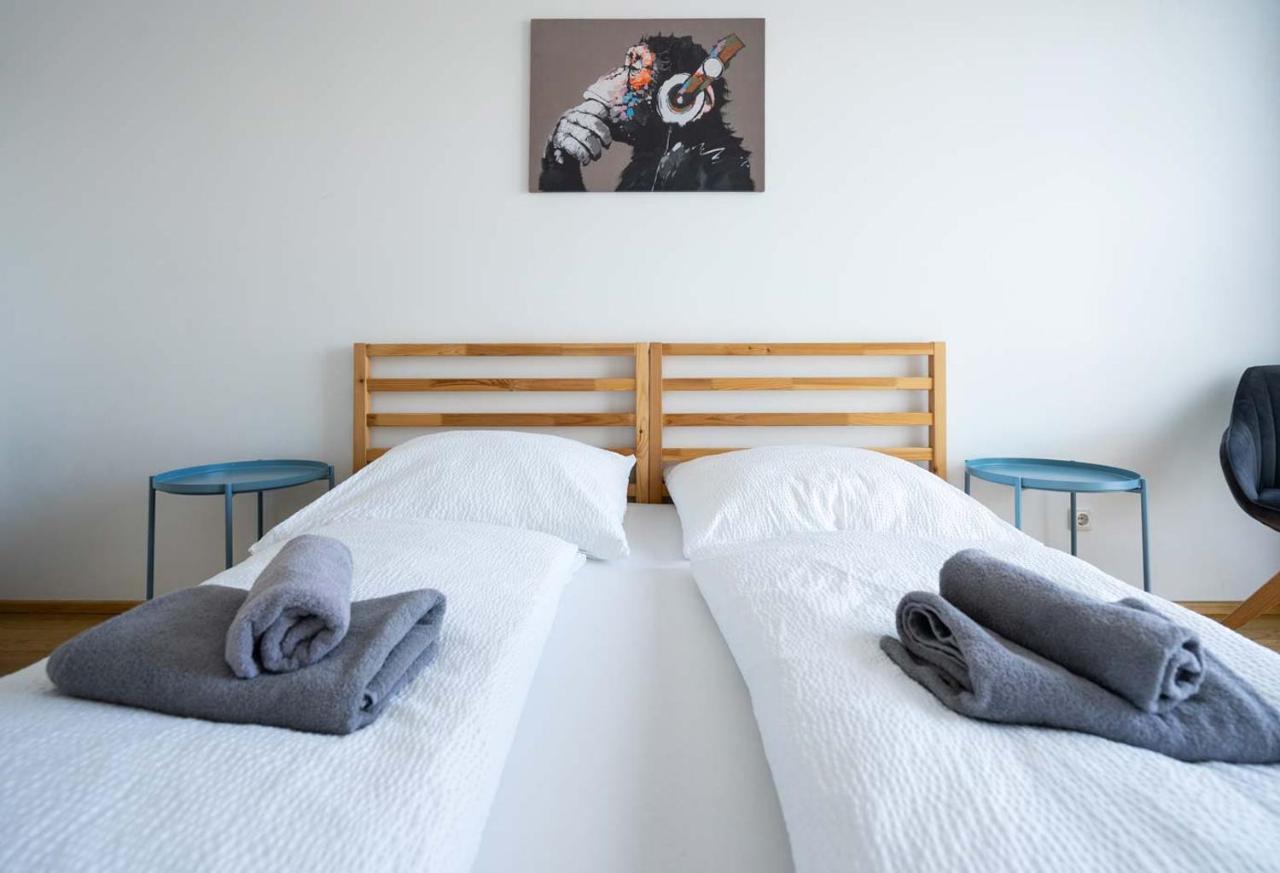 Donaufeld Living - Modernes Und Helles Apartment Wien Eksteriør bilde